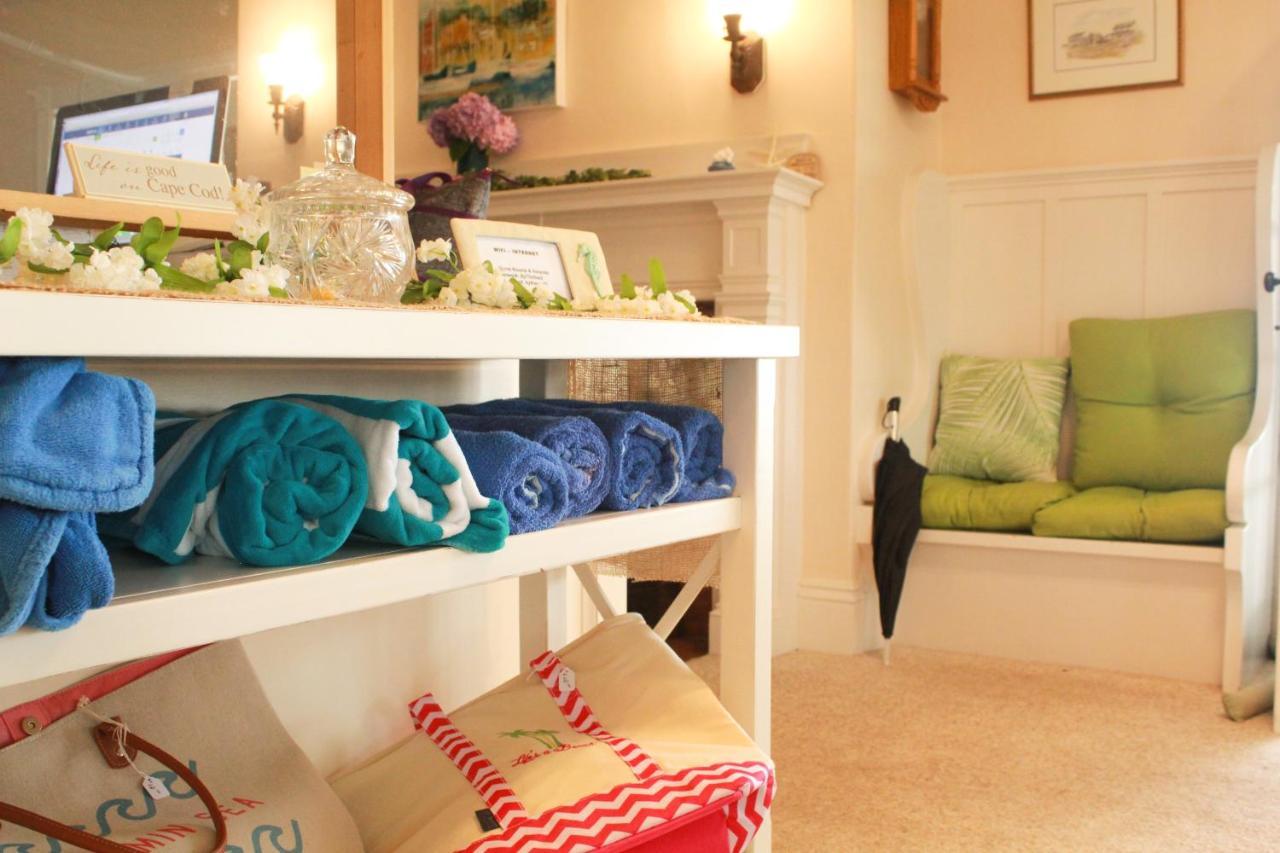 By The Sea Guests Bed & Breakfast And Suites Dennisport Extérieur photo