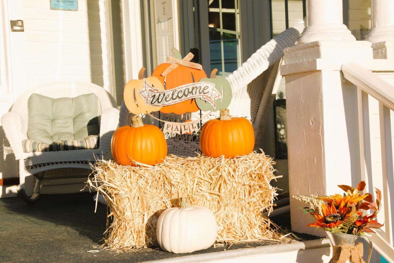 By The Sea Guests Bed & Breakfast And Suites Dennisport Extérieur photo