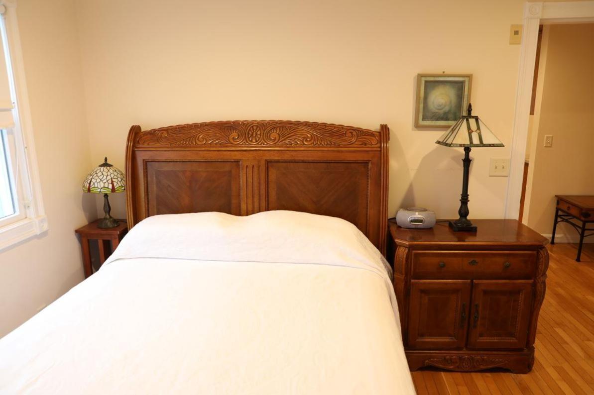 By The Sea Guests Bed & Breakfast And Suites Dennisport Chambre photo