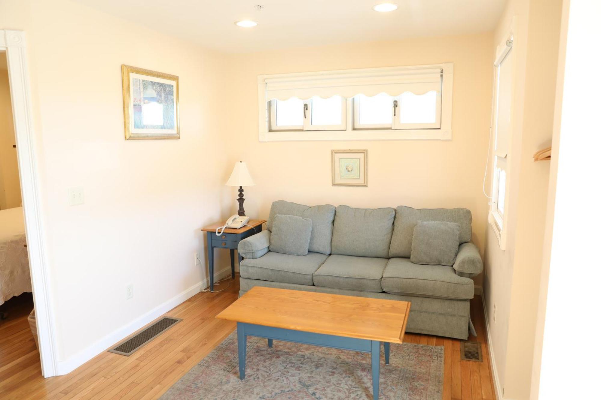 By The Sea Guests Bed & Breakfast And Suites Dennisport Chambre photo
